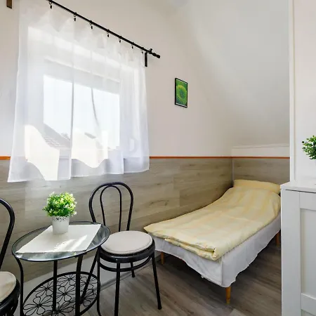 Holiday home Holiday Home Balaton H2056 Balatonszarszo